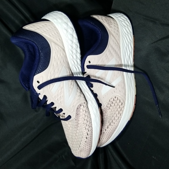 New Balance Women's Fresh Foam ZanteV4 Running size 8.5 Color:Conch Shell/Pigmen - Picture 14 of 17